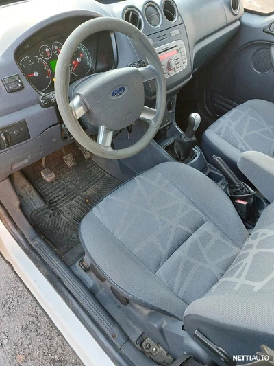 Ford Transit Connect 2013, photo 5/7