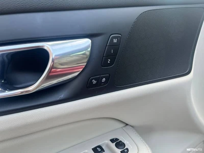 Volvo V60 T8 AWD Inscription aut 2019, kuva 5/6