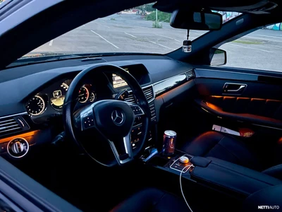 Mercedes-Benz E CDI BE Premium Business 2012, photo 6/10