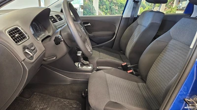 Volkswagen Polo 2010, photo 5/13