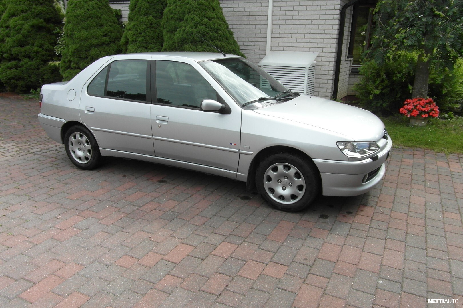 Peugeot 306
