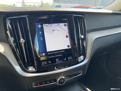 Volvo V60 Cross Country 2022, kuva 5/10
