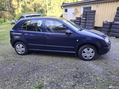 Skoda Fabia 1,2 12V HTP Ambiente 2006, kuva 5/10