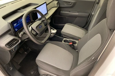 Ford Transit Courier 2025, photo 6/16