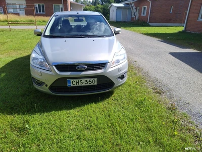 Ford Focus 2010, kuva 4/4