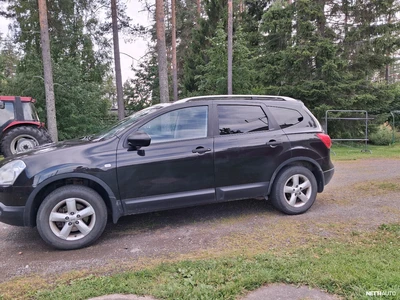 Nissan Qashqai+2 2009, kuva 2/11