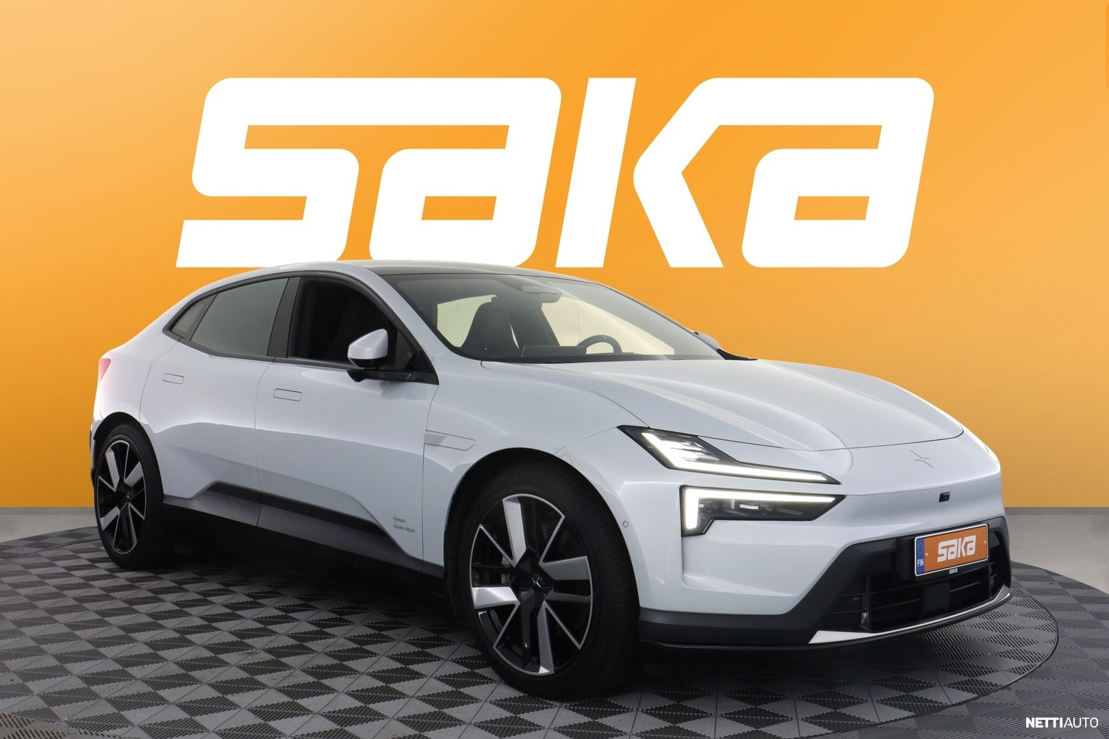 Polestar 4