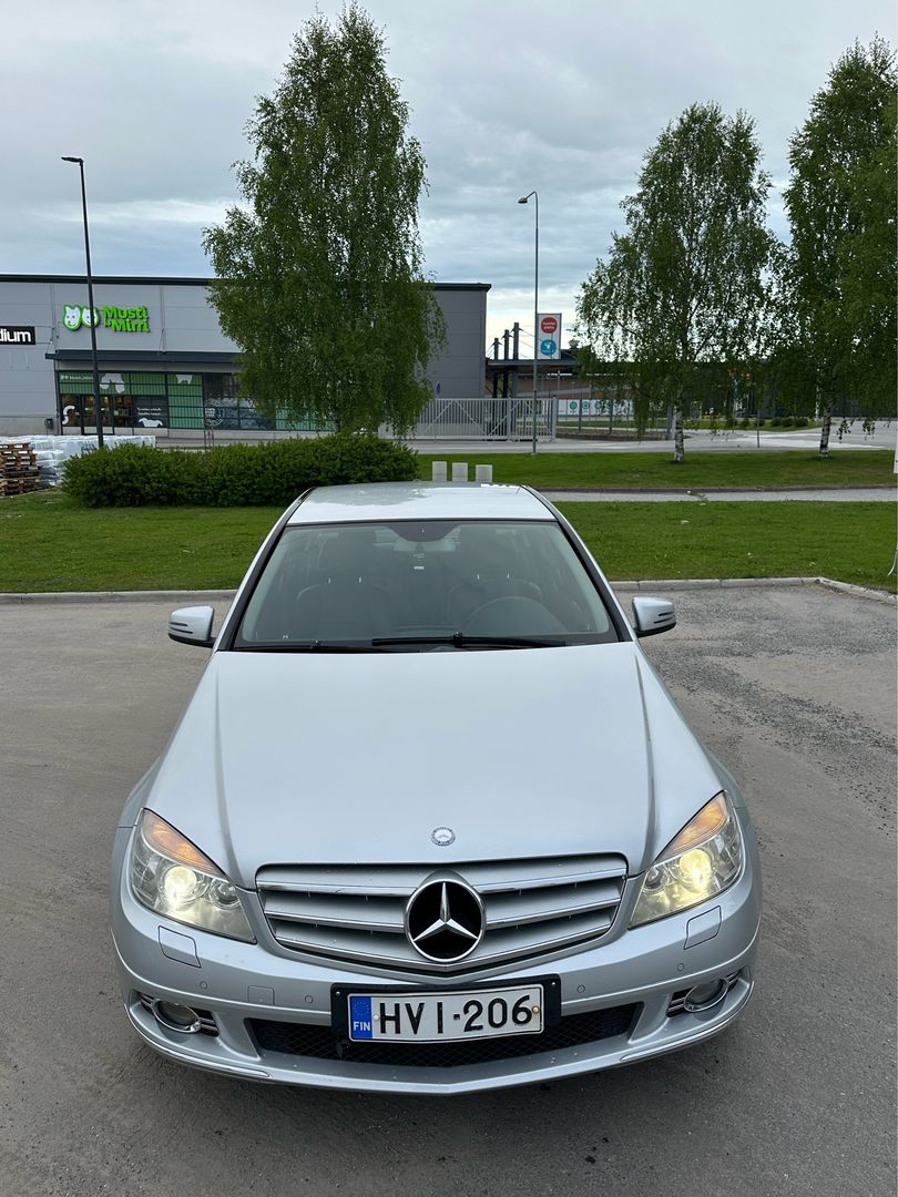 Mercedes-Benz C