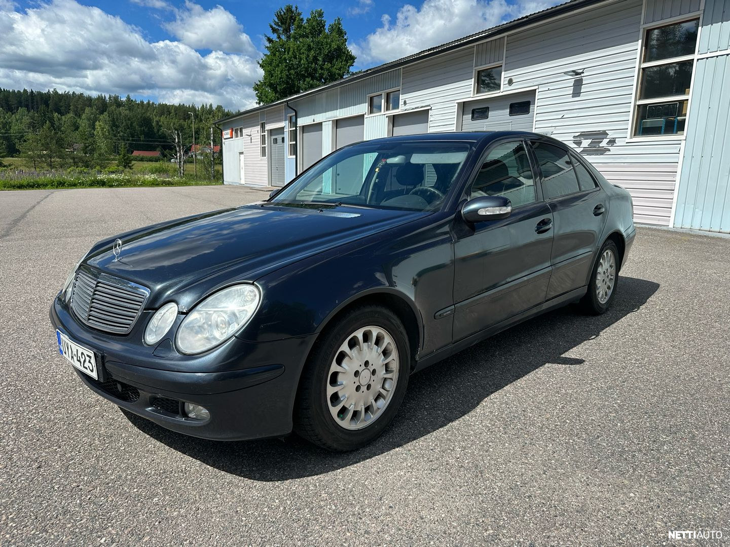 Mercedes-Benz E