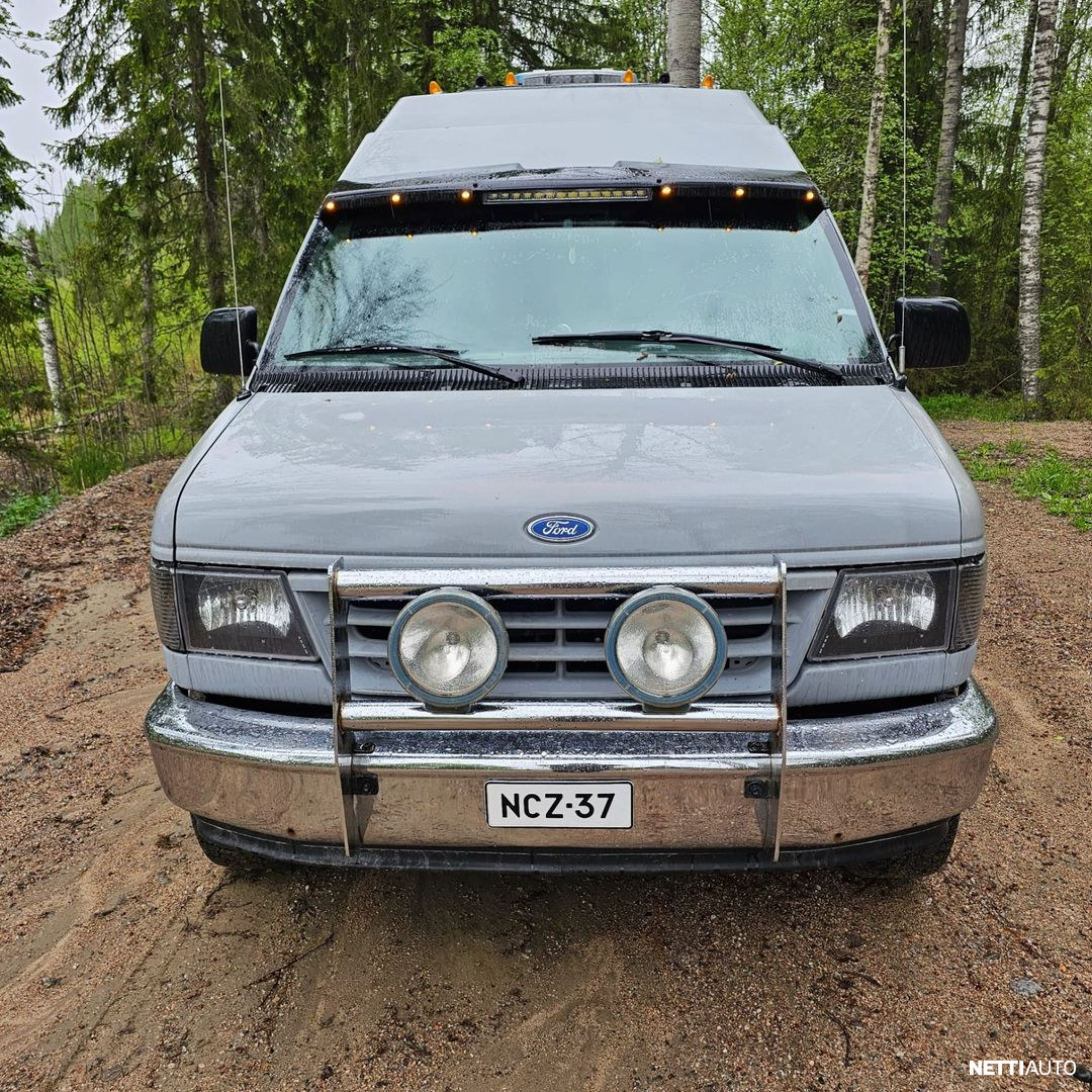 Ford Econoline