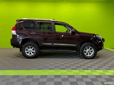 Toyota Land Cruiser 2011, photo 2/19