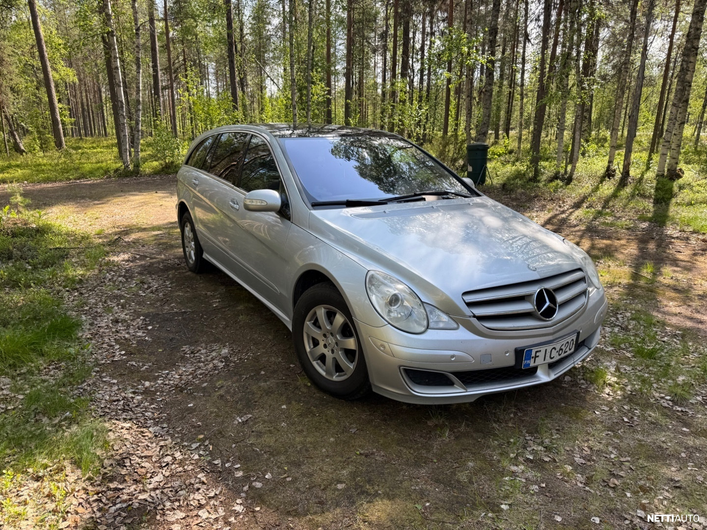Mercedes-Benz R