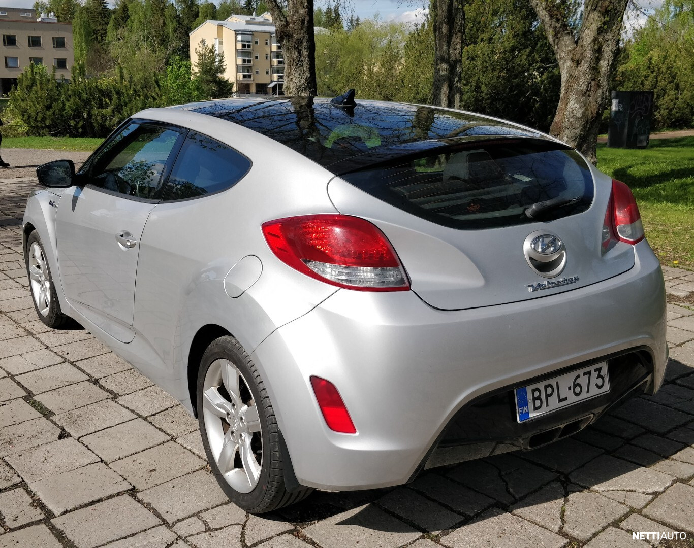Hyundai Veloster