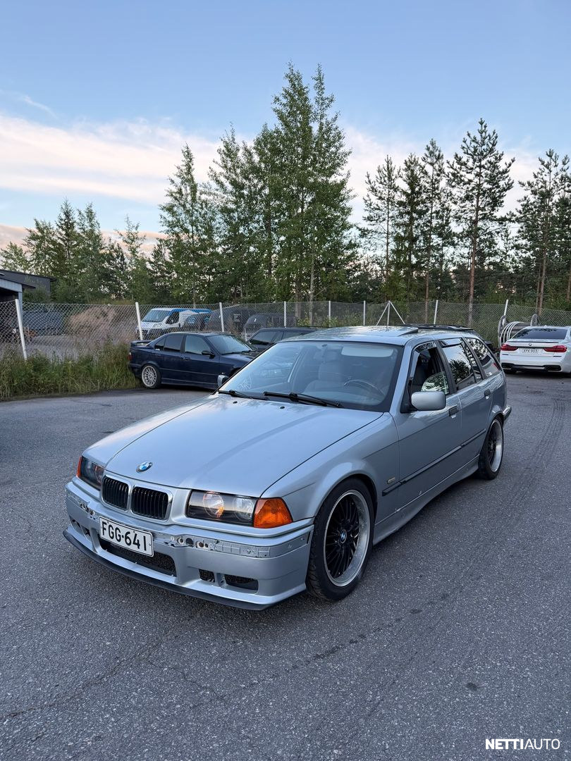 BMW 318