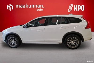 Volvo V60 Cross Country 2016, kuva 2/10