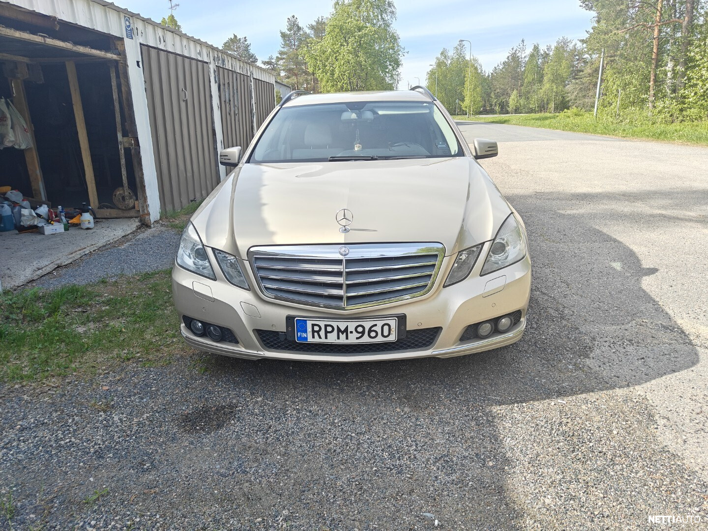 Mercedes-Benz E