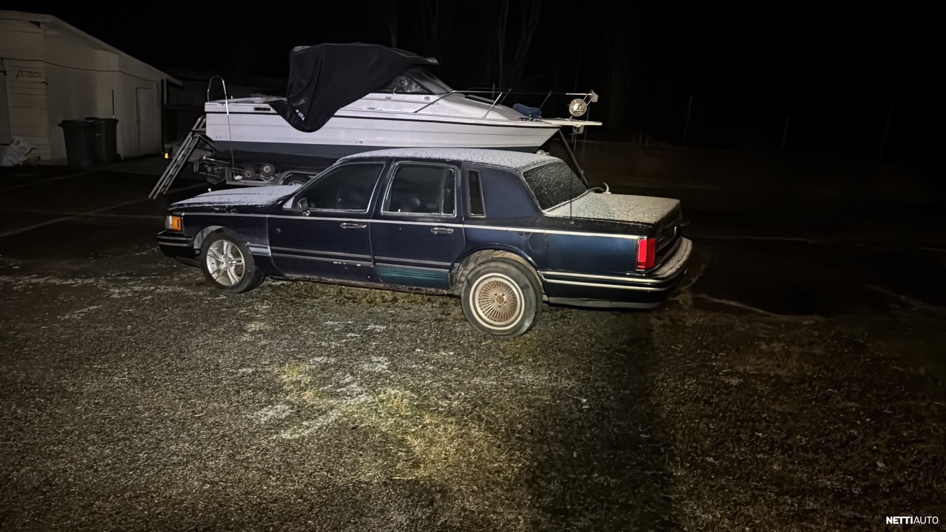 Lincoln Town Car
