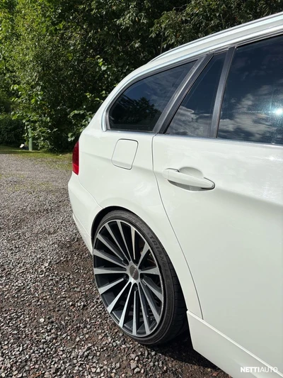 BMW 318 2012, photo 2/19