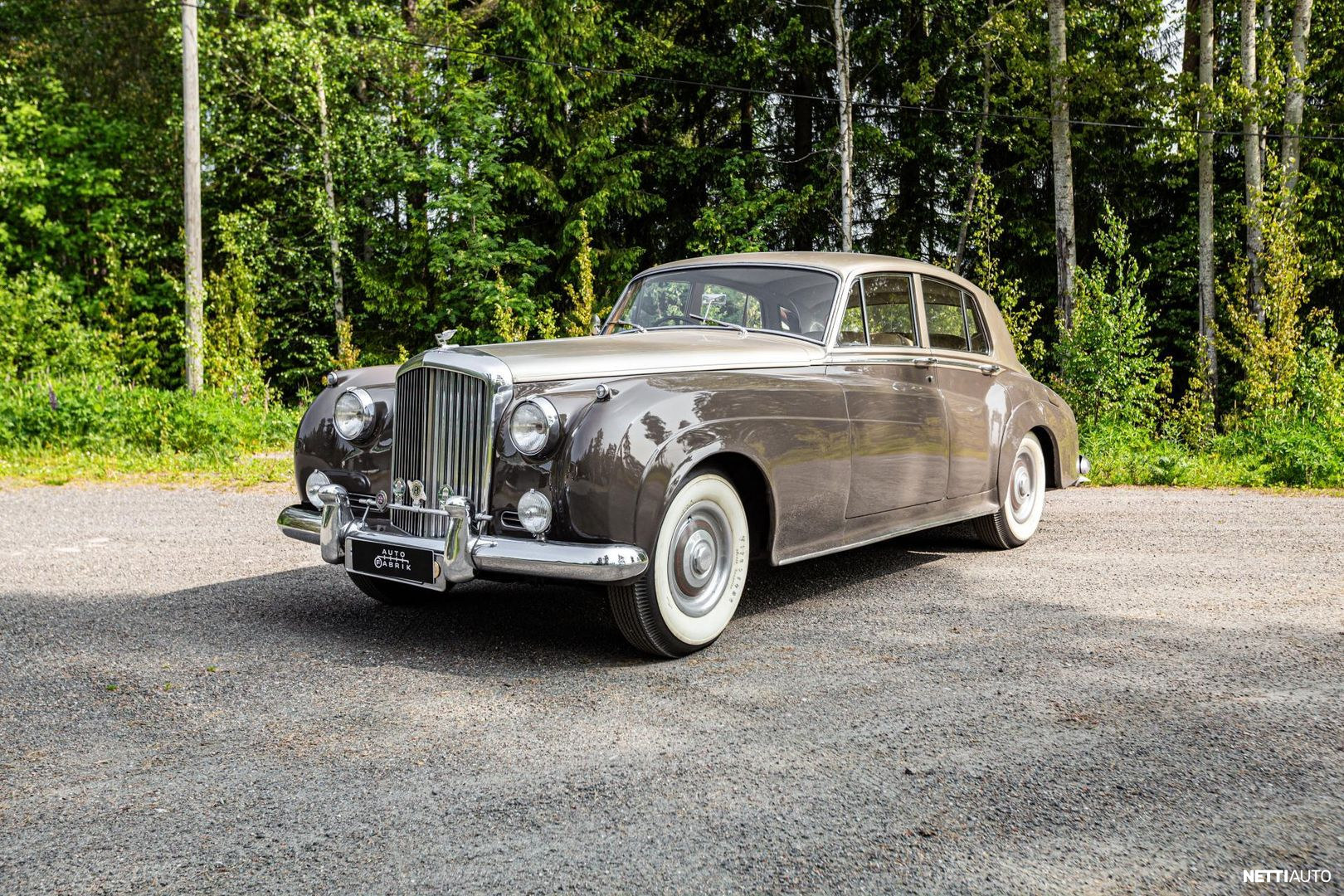 Bentley S1 series