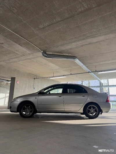 Toyota Corolla 2005, kuva 3/10
