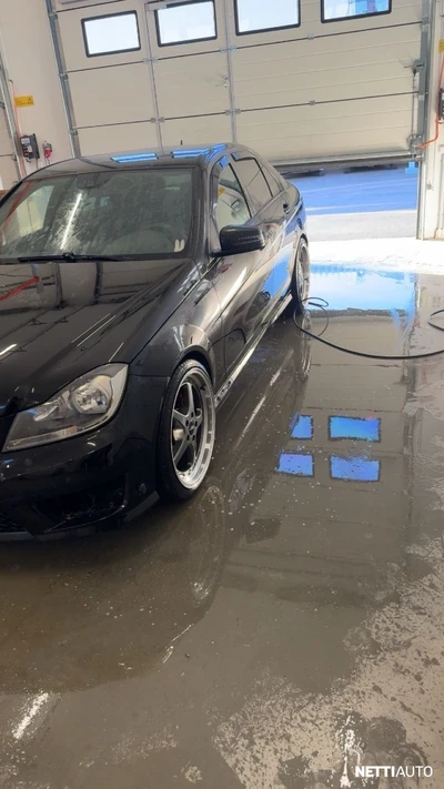 Mercedes-Benz C 2012, photo 2/9