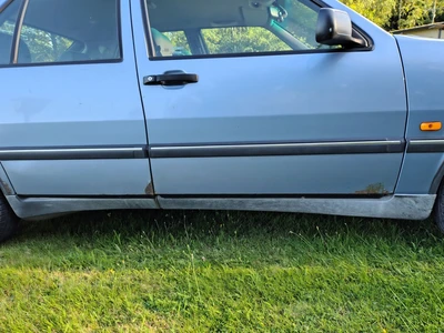 Saab 9000 1996, kuva 5/17