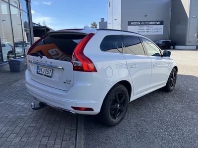 Volvo XC60 D4 AWD Momentum (Facelift) 2014, photo 2/5