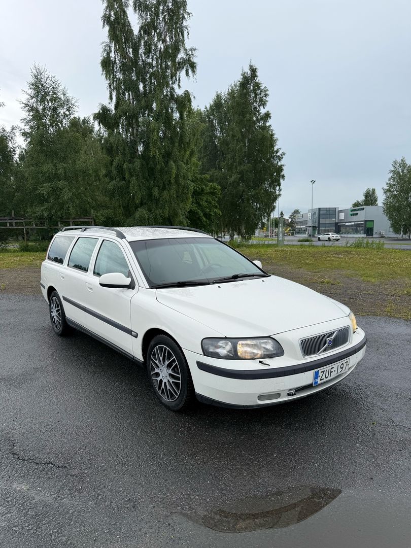 Volvo V70