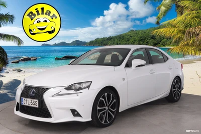 Lexus IS 300h F Sport 2015, kuva 1/10