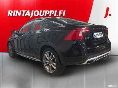 Volvo S60 Cross Country 2016, photo 2/24