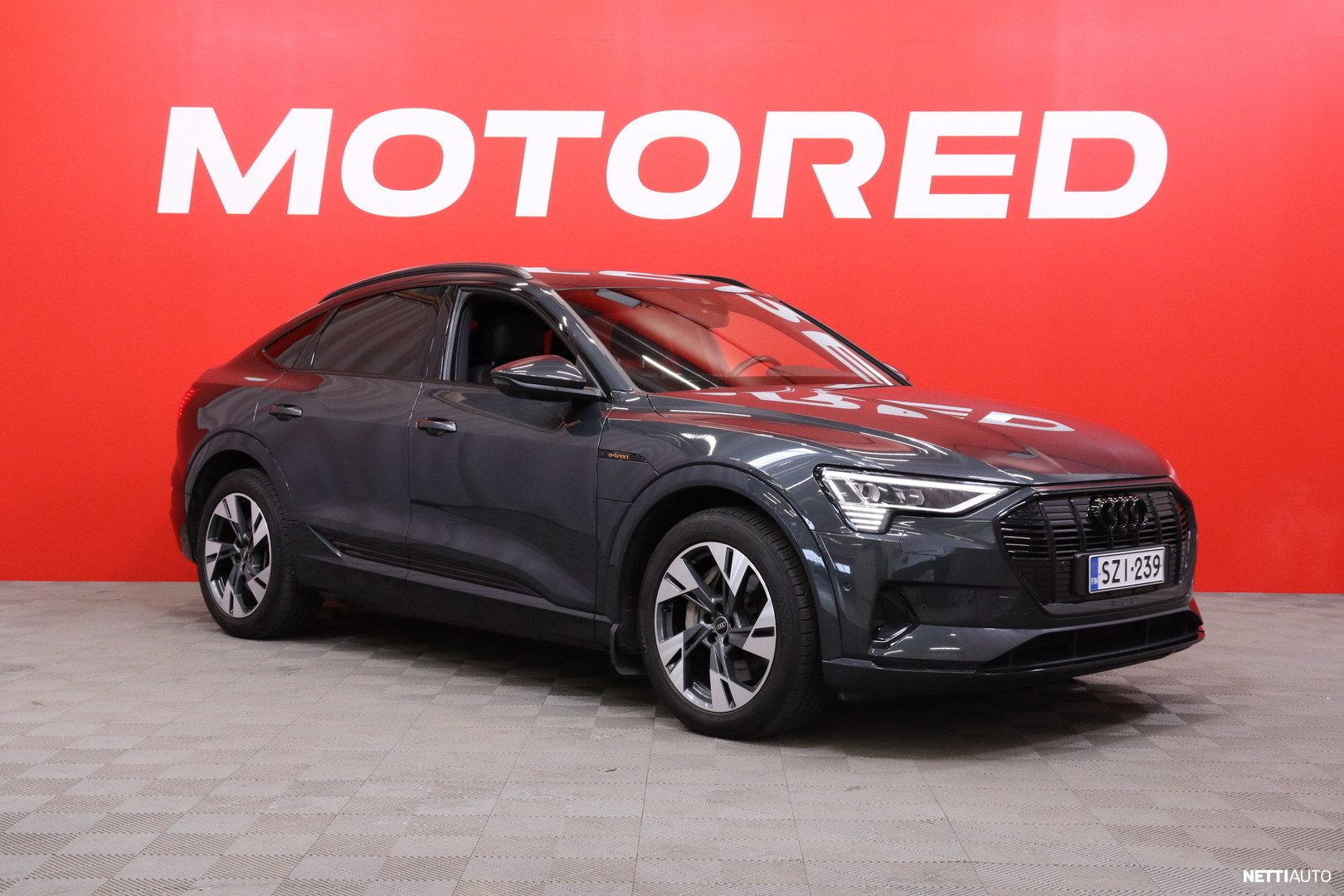 Audi e-tron