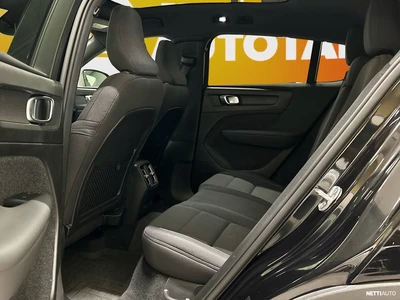Volvo C40 2023, photo 7/26