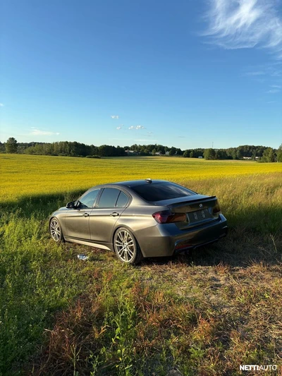 BMW 330 2012, kuva 6/10