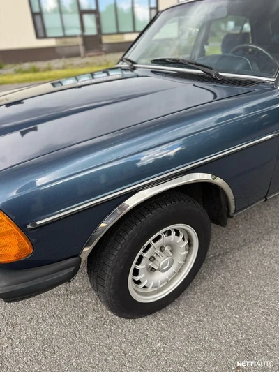 Mercedes-Benz 250 1982, kuva 5/23