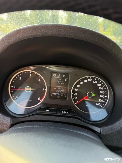 Volkswagen Amarok 2012, photo 6/10