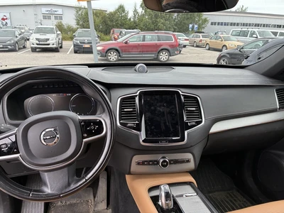 Volvo XC90 2016, photo 6/7