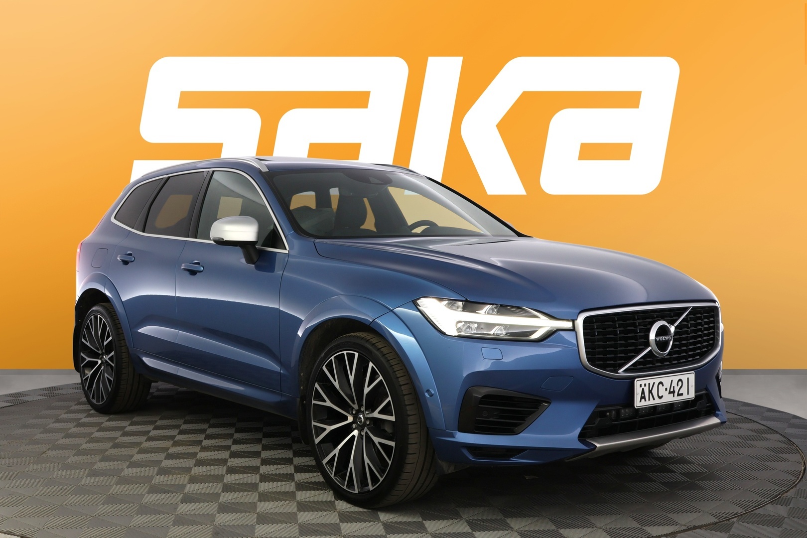 Volvo XC60 T8 AWD R-Design Polestar Engineered