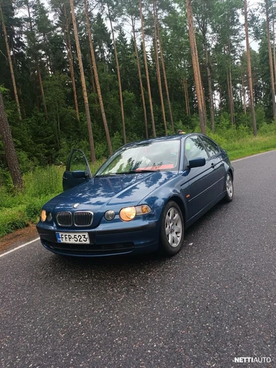 BMW 316 2002, photo 2/6