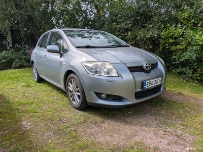 Toyota Auris 1,4 D-4D Linea Sol Blue 5ov 2008, kuva 3/5