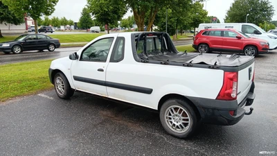 Dacia Logan Pick-Up 2011, photo 3/8