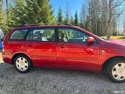 Toyota Corolla 2003, kuva 5/6