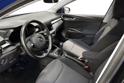 Skoda Fabia 1.0 TSI 110 Ambition 2022, kuva 7/32