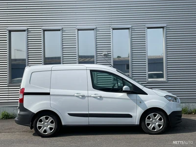 Ford Transit Courier 2016, photo 2/8