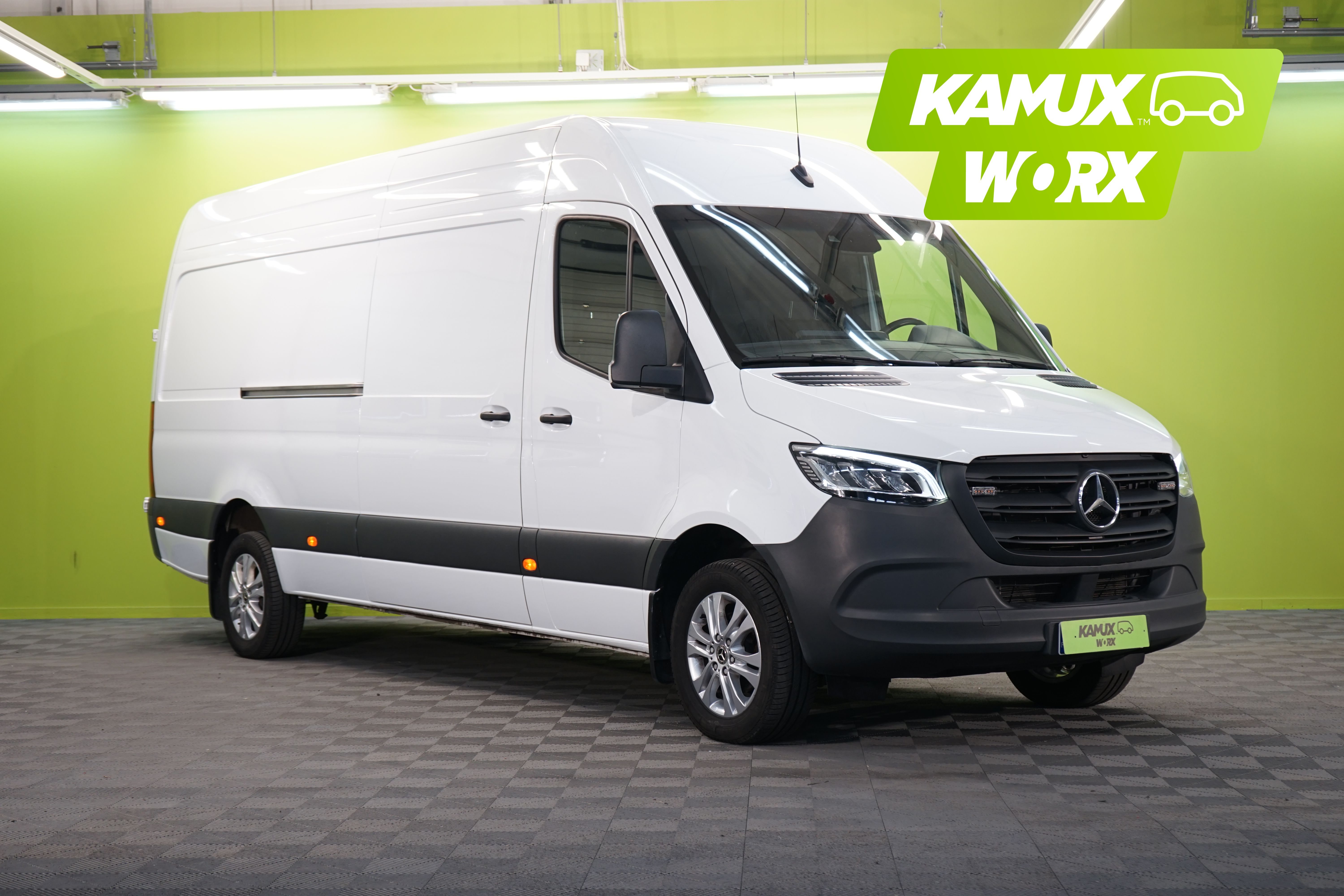 Mercedes-Benz Sprinter 317CDI pitkä A3 A Vetomassa jarruilla 3500KG
