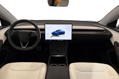 Tesla Model 3 Long Range Highland 2024, photo 7/33