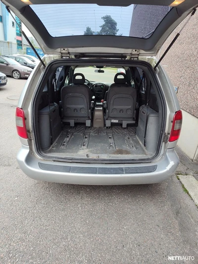 Chrysler Voyager 2005, kuva 4/13