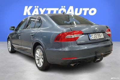Skoda Superb 2015, photo 3/28
