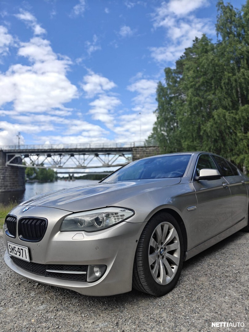 BMW 528