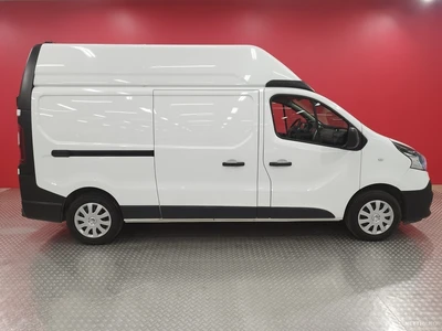 Renault Trafic 2018, photo 2/18
