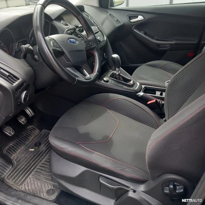 Ford Focus 2015, kuva 8/8